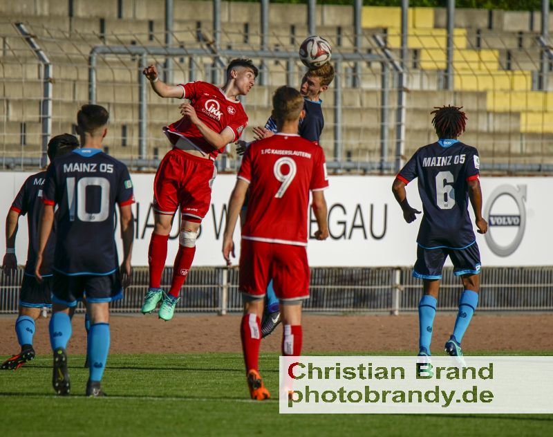 A-Junioren IKK-Südwest-Verbandspokal Endspiel 2018 (chb-20180509-1752-6867.jpg)